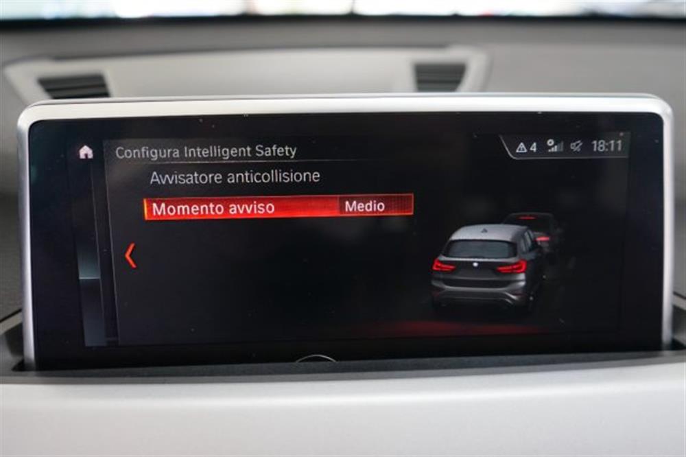 X1 X1 sDrive18i Advantage