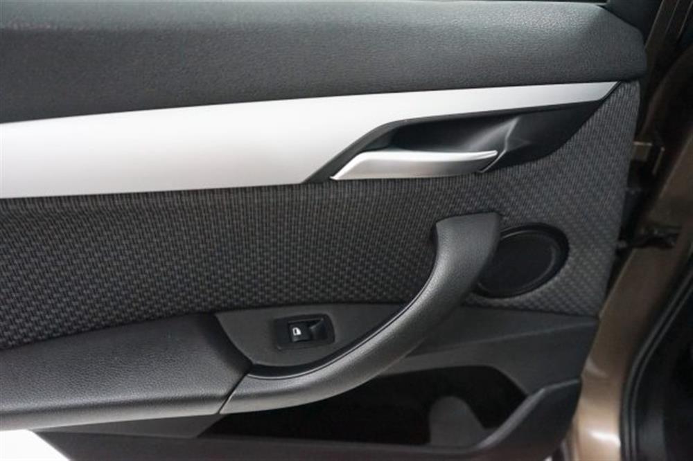 X1 X1 sDrive18i Advantage