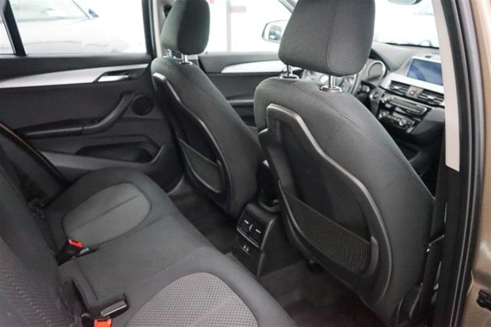 X1 X1 sDrive18i Advantage