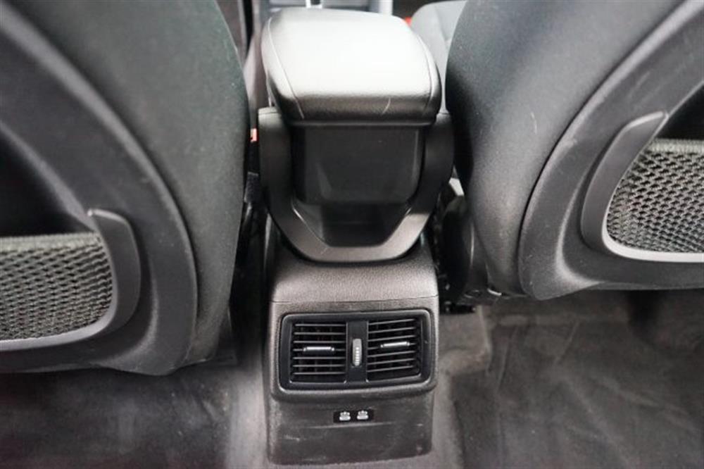 X1 X1 sDrive18i Advantage