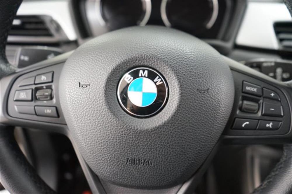 X1 X1 sDrive18i Advantage