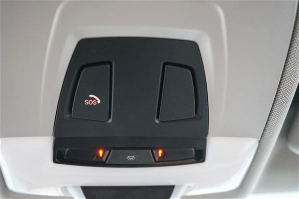 X1 X1 sDrive18i Advantage