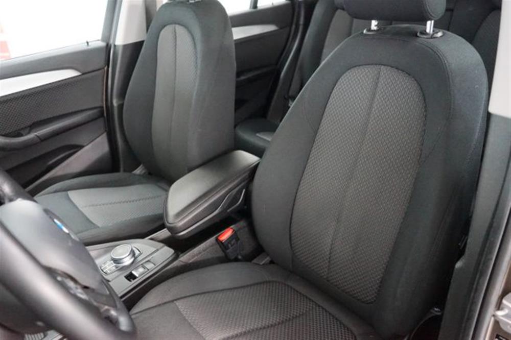 X1 X1 sDrive18i Advantage