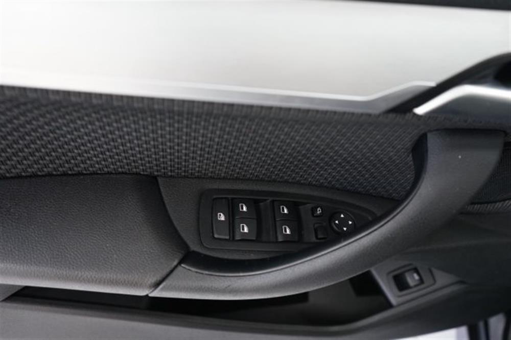 X1 X1 sDrive18d Business A