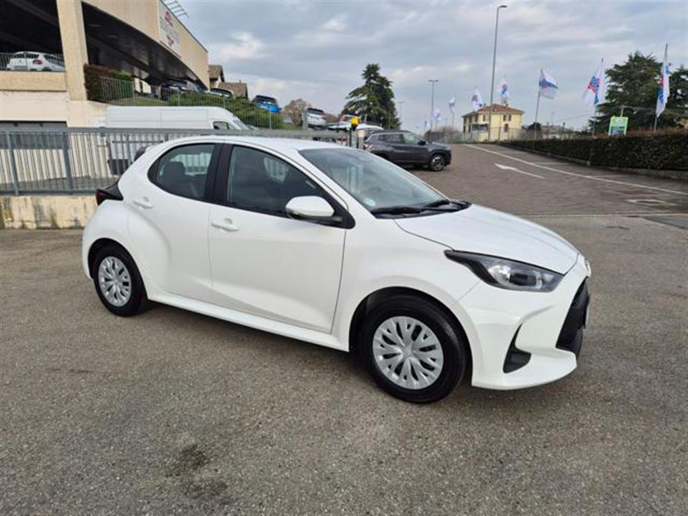 Yaris Yaris 1.5 Hybrid 5 porte A