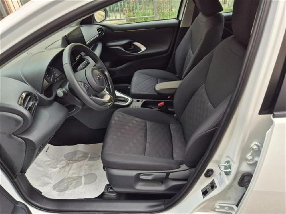 Yaris Yaris 1.5 Hybrid 5 porte A