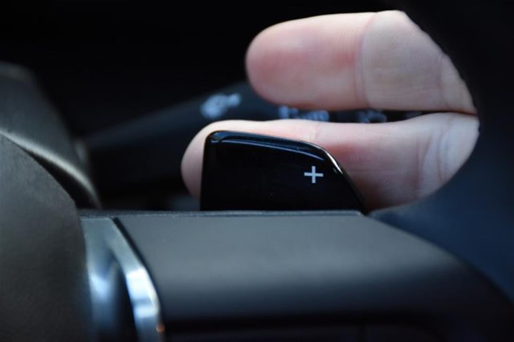 C4 C4 BlueHDi 130 S&S EAT8