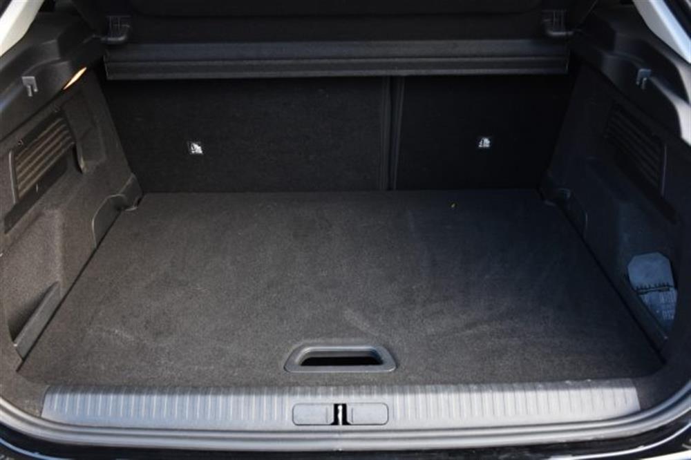 C4 C4 BlueHDi 130 S&S EAT8