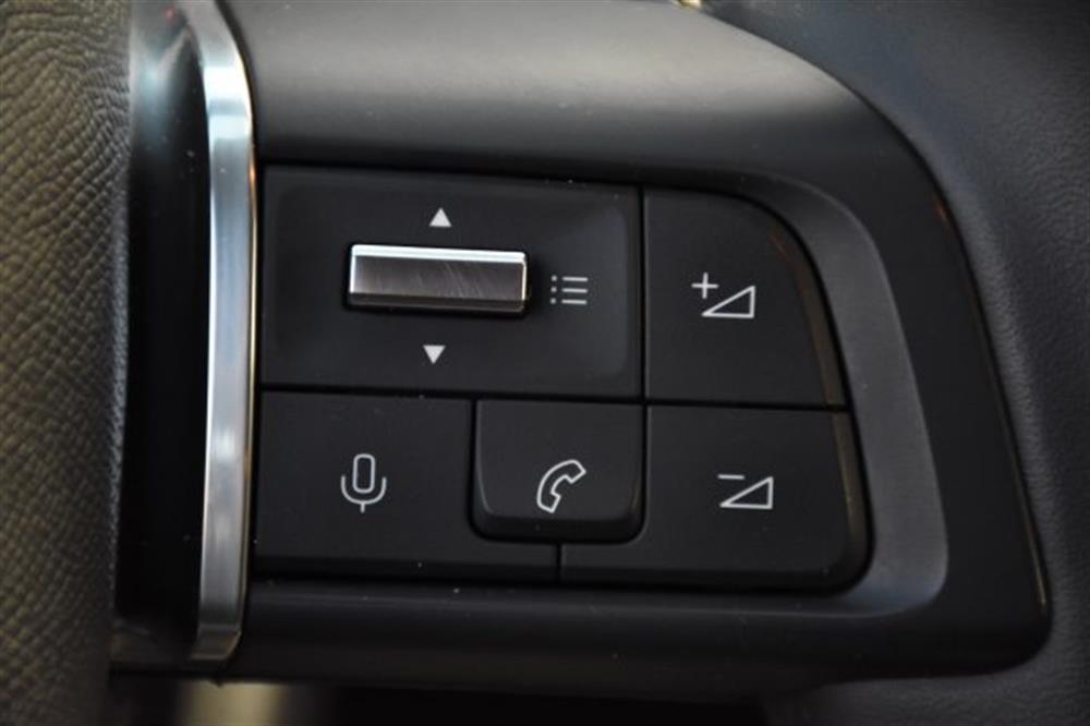 C4 C4 BlueHDi 130 S&S EAT8