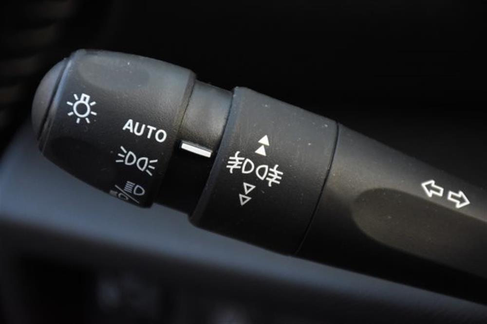 C4 C4 BlueHDi 130 S&S EAT8