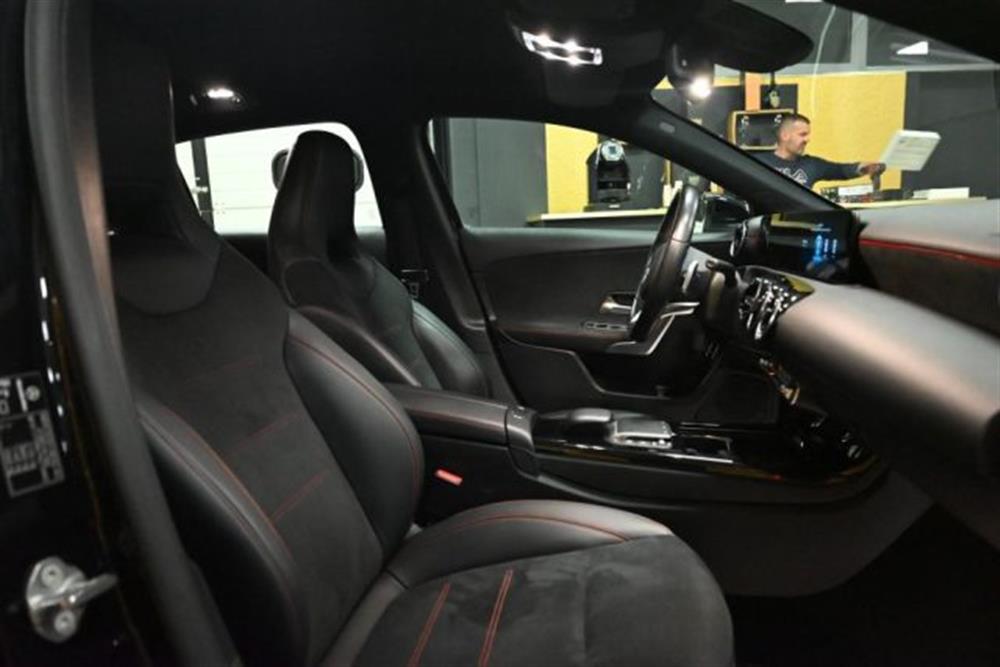 A 250 A 250 e HYBRID EQ AMG LINE