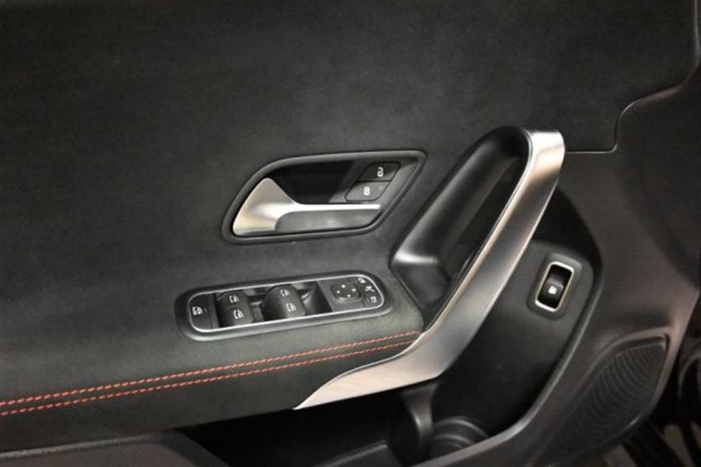 A 250 A 250 e HYBRID EQ AMG LINE