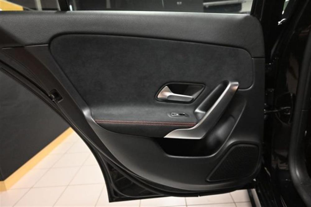 A 250 A 250 e HYBRID EQ AMG LINE