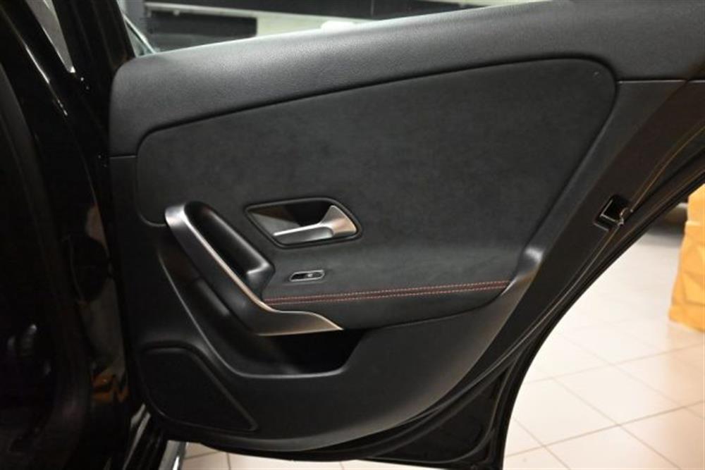 A 250 A 250 e HYBRID EQ AMG LINE