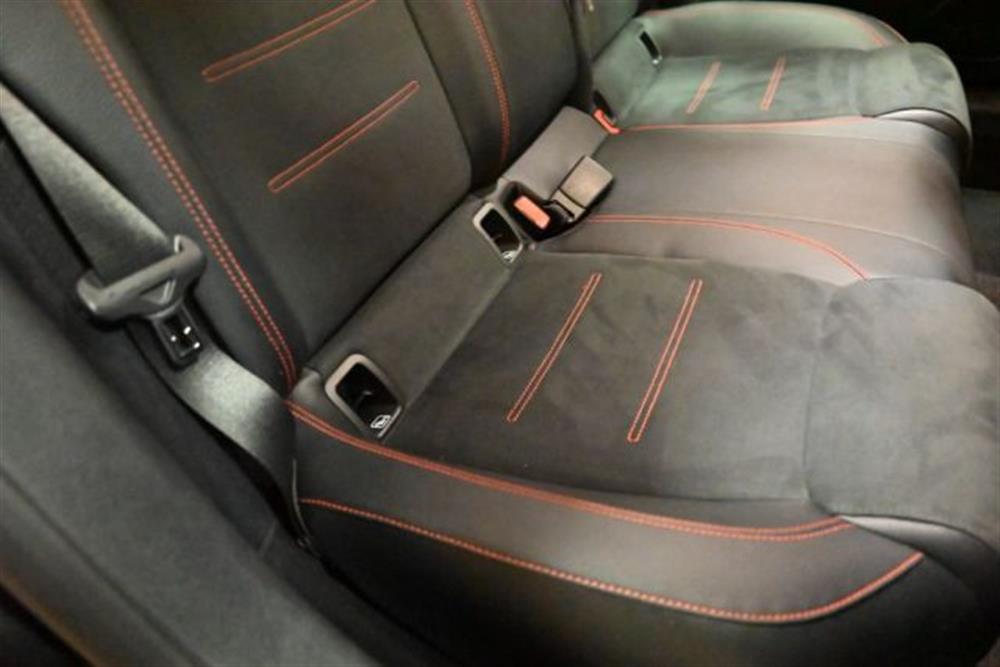 A 250 A 250 e HYBRID EQ AMG LINE