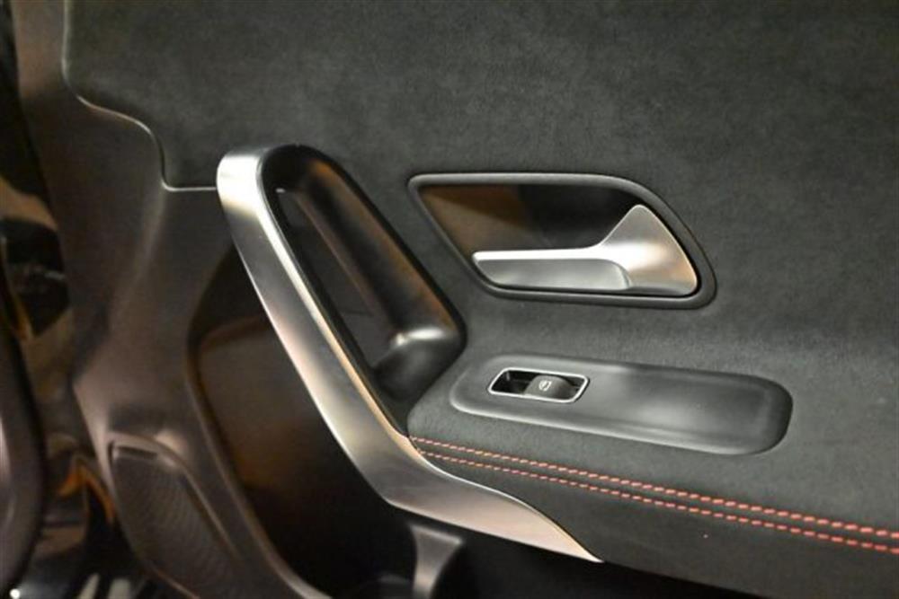 A 250 A 250 e HYBRID EQ AMG LINE