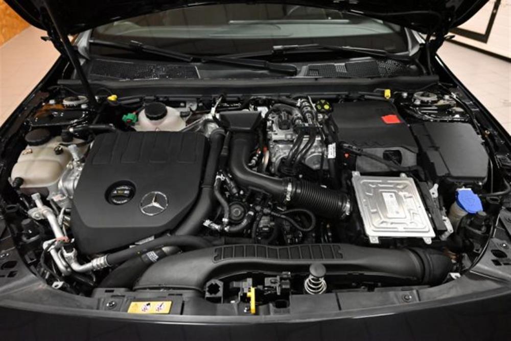 A 250 A 250 e HYBRID EQ AMG LINE