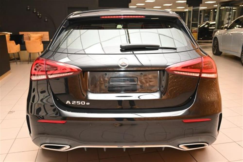 A 250 A 250 e HYBRID EQ AMG LINE