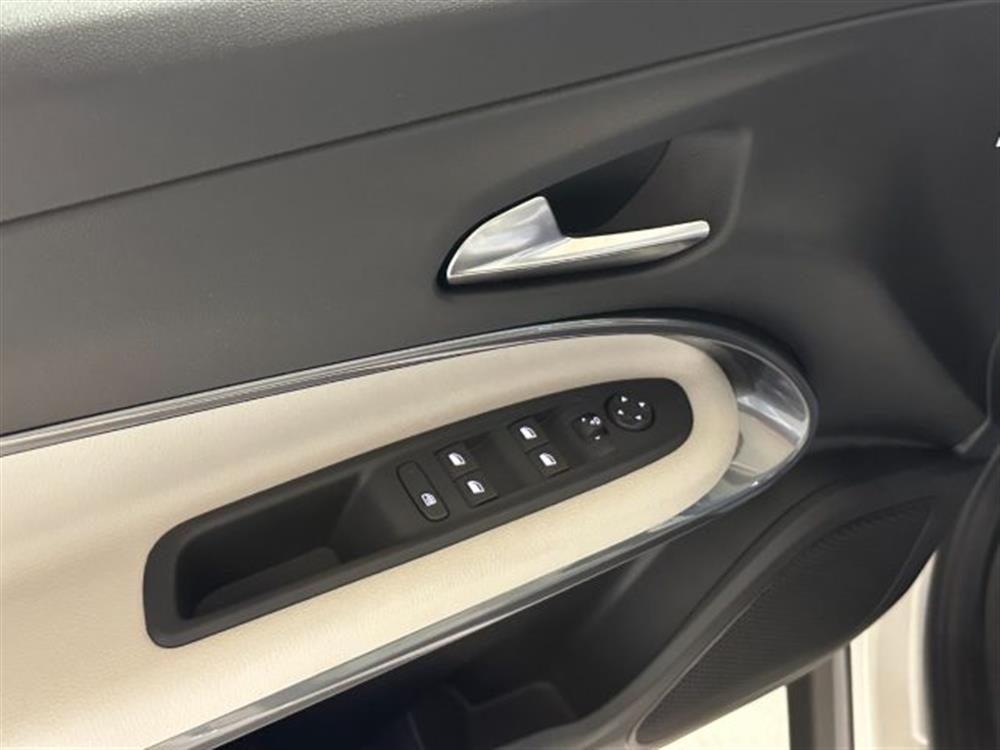 600 600 Hybrid 110 CV DCT MH