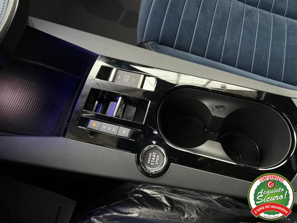 Ypsilon Ypsilon Hybrid e-DCT ED. LIM