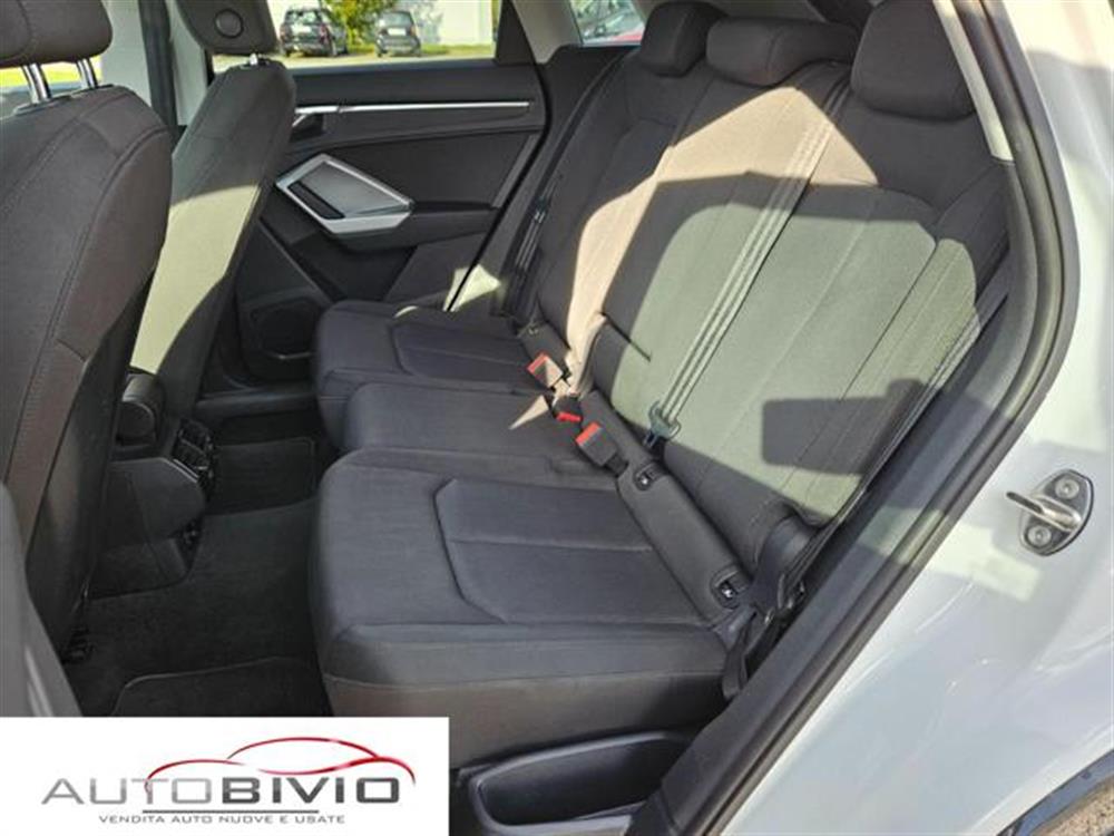 Q3 Q3 35 TDI S tronic Busi