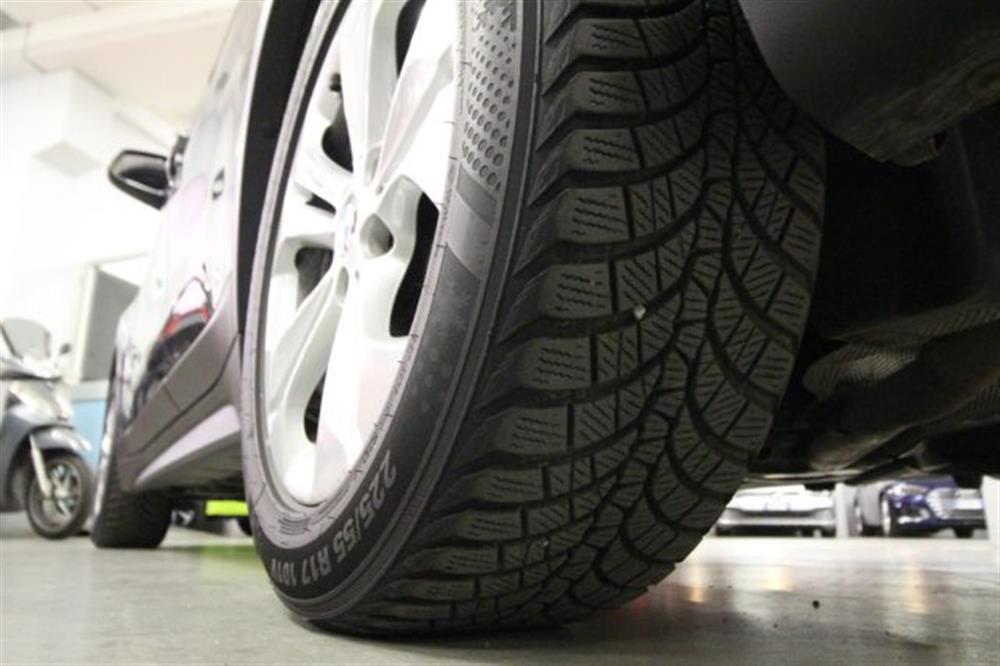 X1 X1 xDrive25e Business A