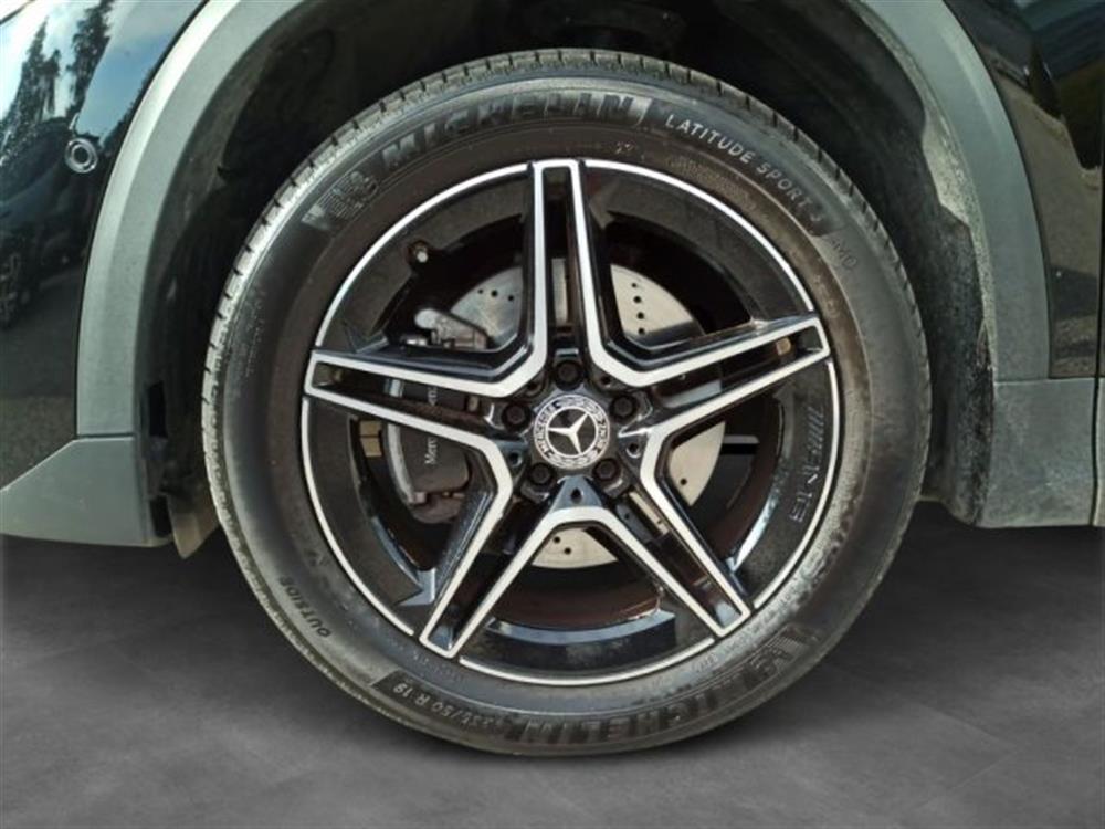 GLA 250 GLA 250 e hybrid EQ Premium