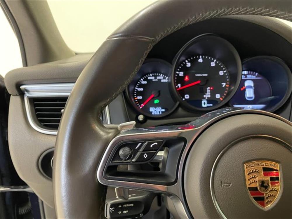 Macan Macan 2.0 PDK * 252CV *
