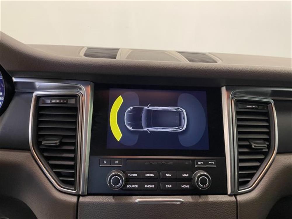 Macan Macan 2.0 PDK * 252CV *
