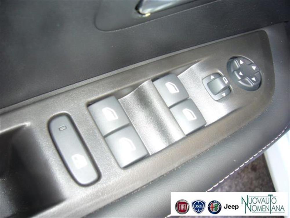 208 208 PureTech Style 75CV