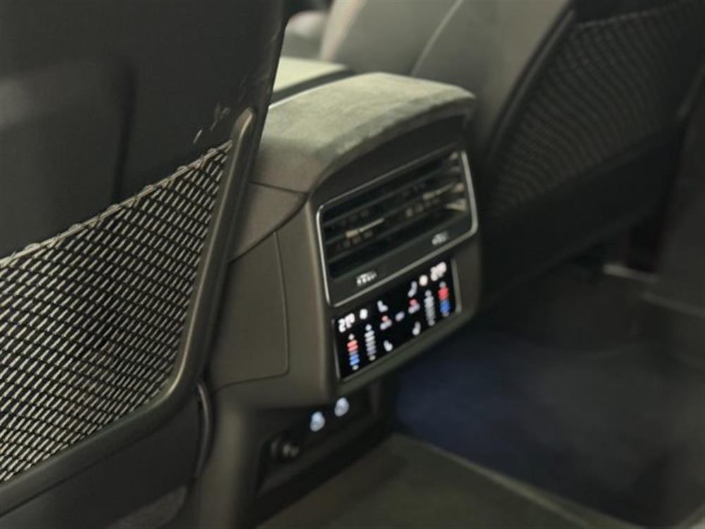 RS Q8 RS Q8 TFSI V8 Quattro Tipt