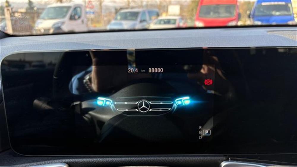 GLB 180 GLB 180 d Automatic Business