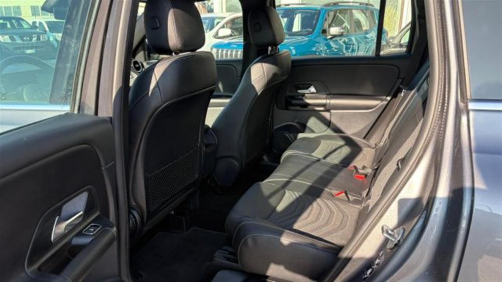 GLB 180 GLB 180 d Automatic Business