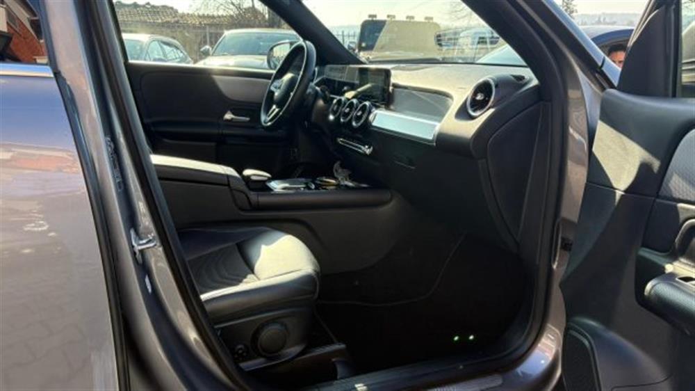 GLB 180 GLB 180 d Automatic Business