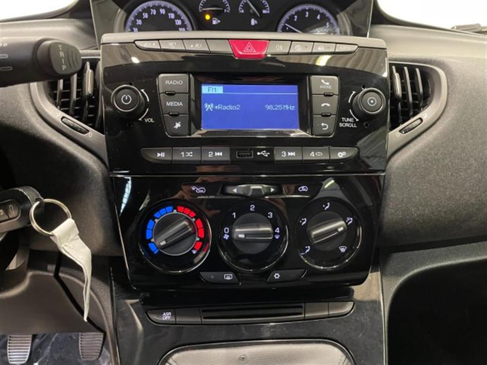 Ypsilon Ypsilon 1.0 FireFly Hybrid E