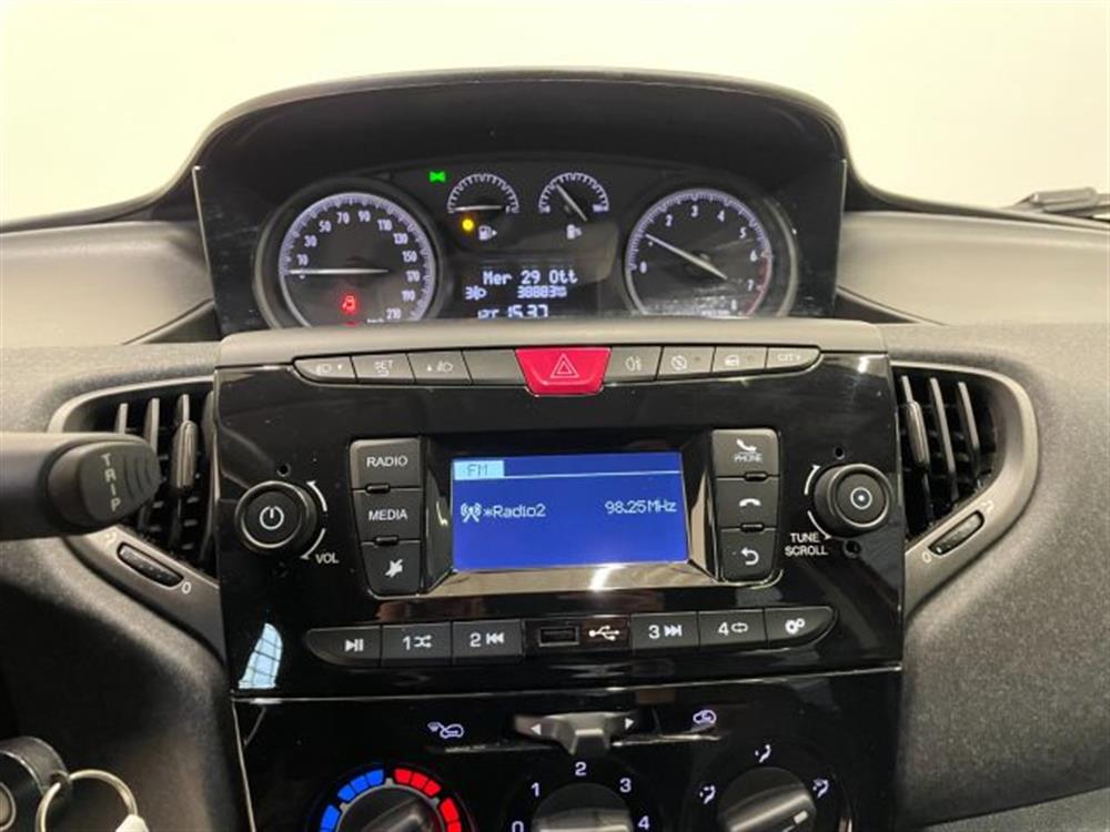 Ypsilon Ypsilon 1.0 FireFly Hybrid E