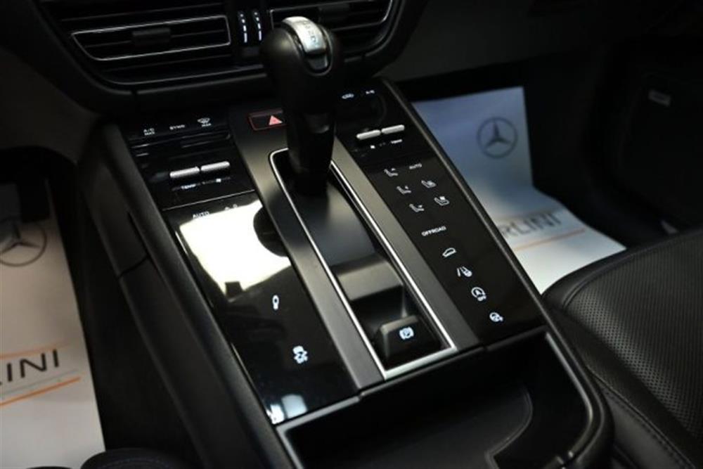 Macan Macan 2.9 S PDK TET.21