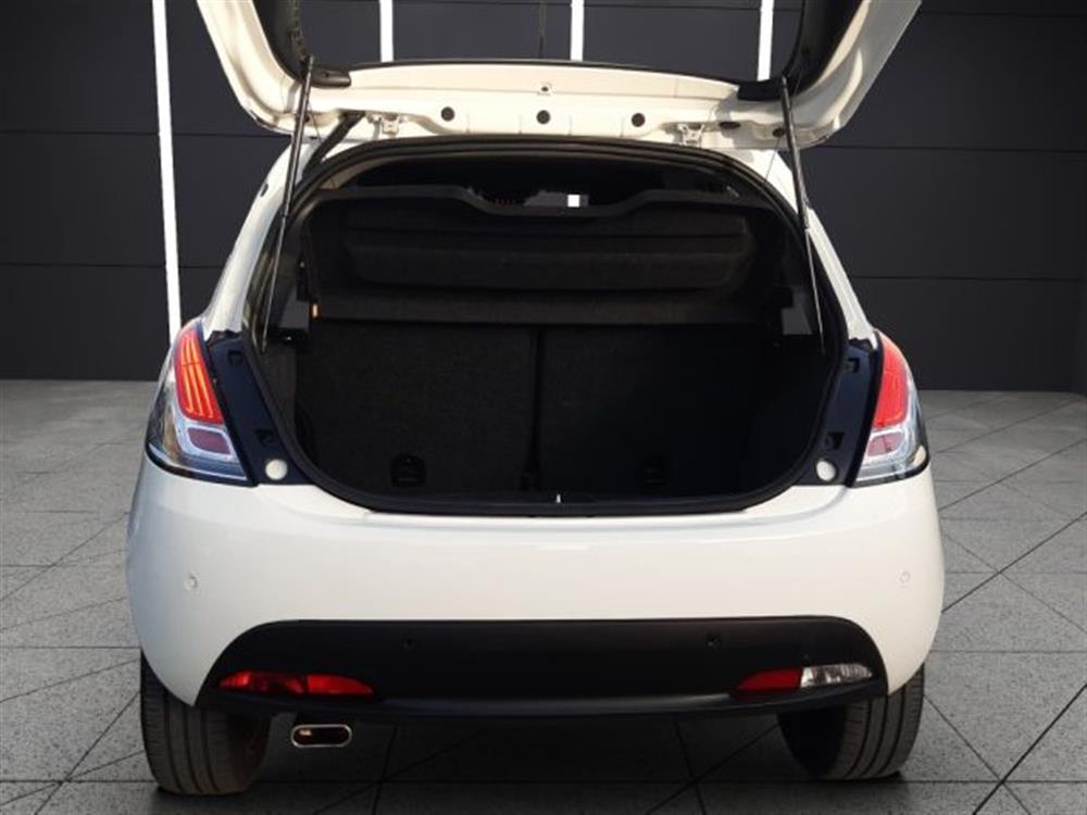 Ypsilon Ypsilon 1.0 FireFly 5 porte