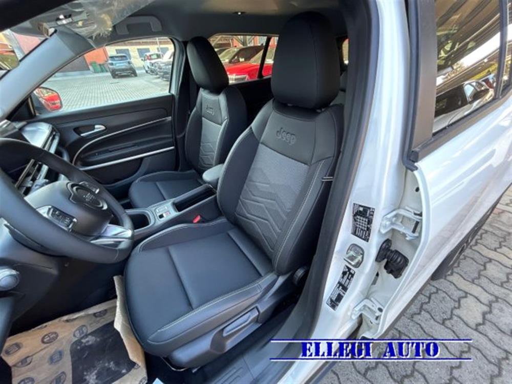 Avenger Avenger 1.2 HYBRID MHEV Summ