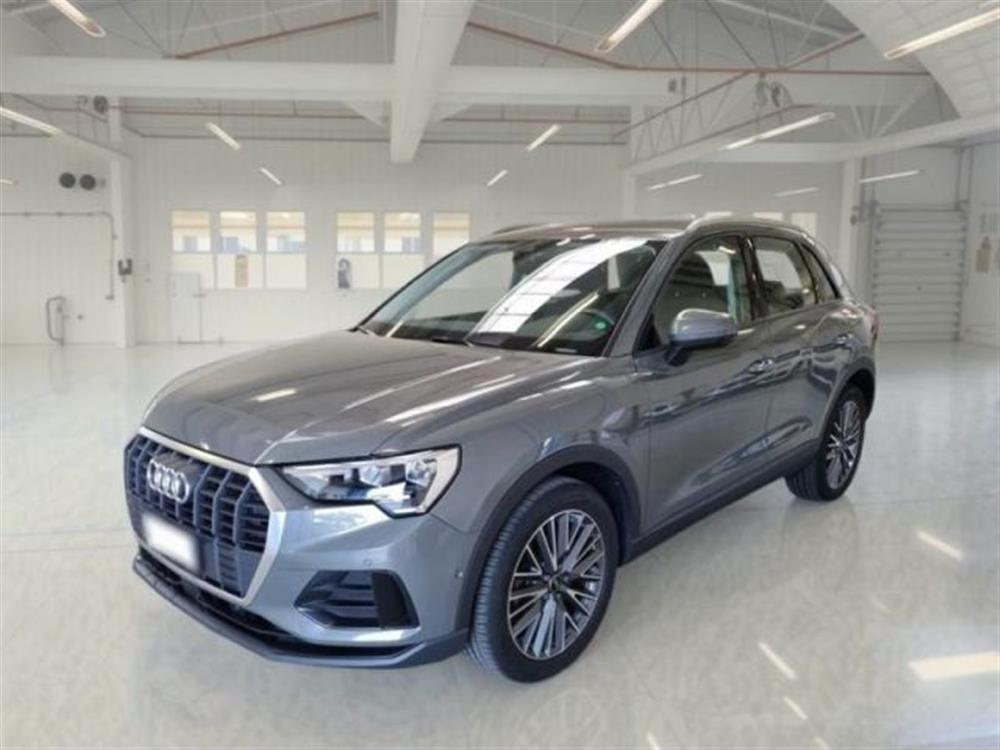 Q3 Q3 35 TDI S tronic Busi