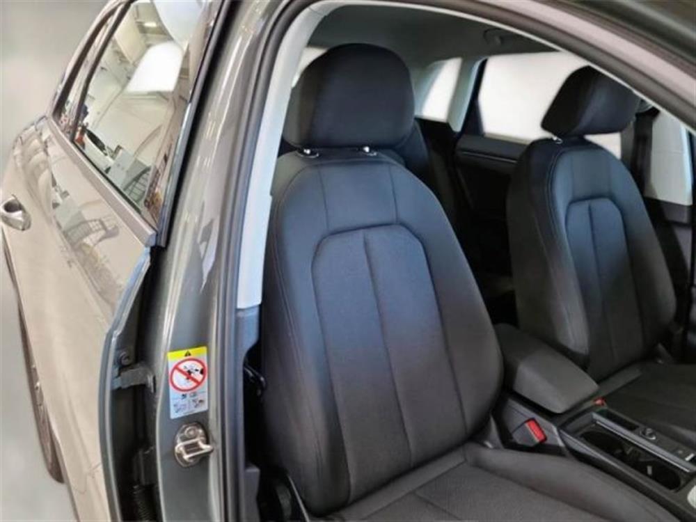 Q3 Q3 35 TDI S tronic Busi