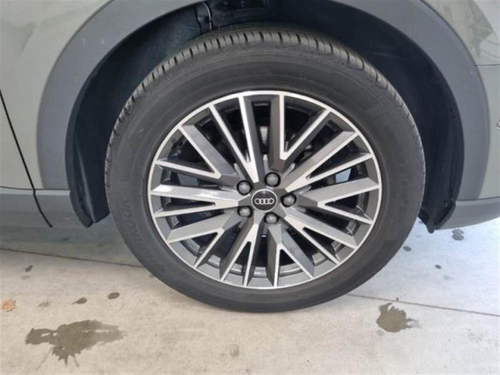 Q3 Q3 35 TDI S tronic Busi