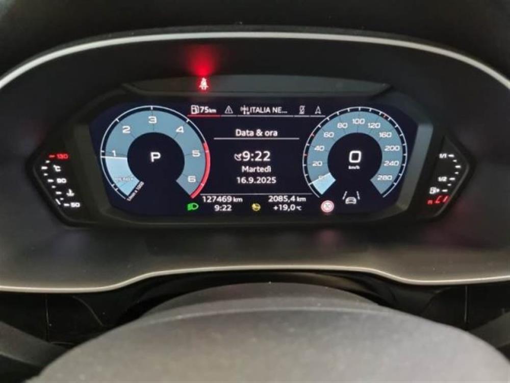 Q3 Q3 35 TDI S tronic Busi