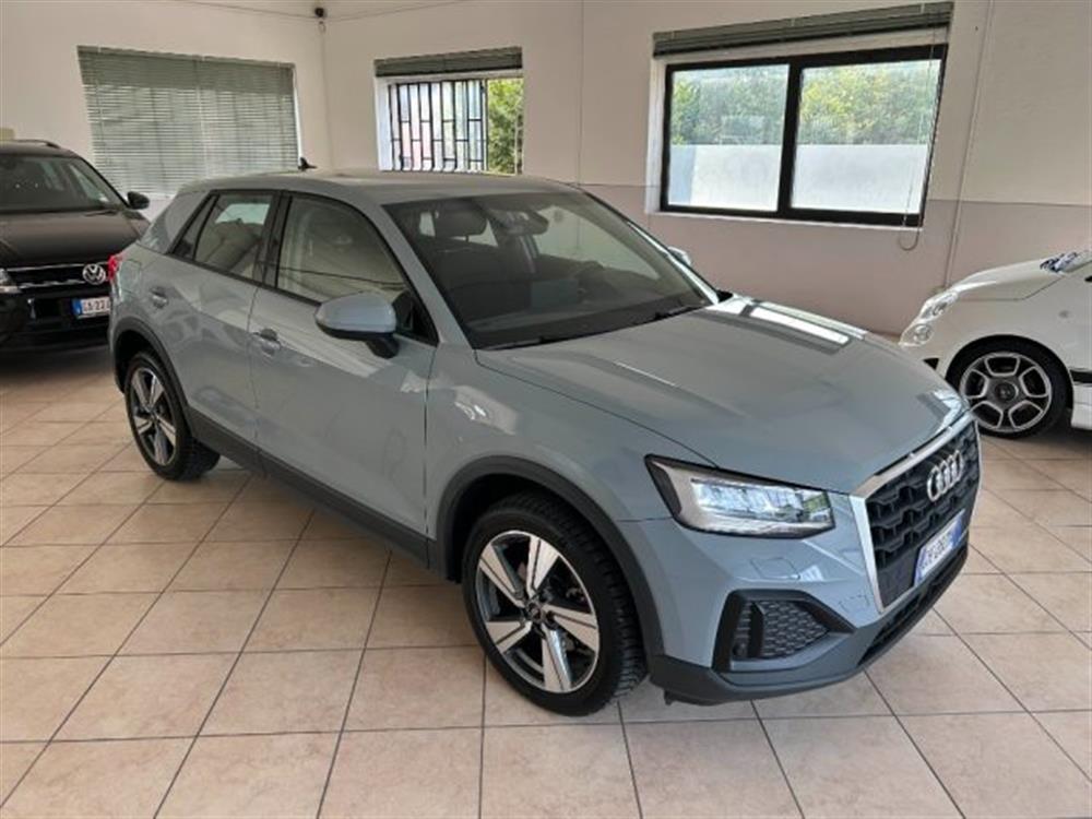 Q2 Q2 35 TDI S tronic