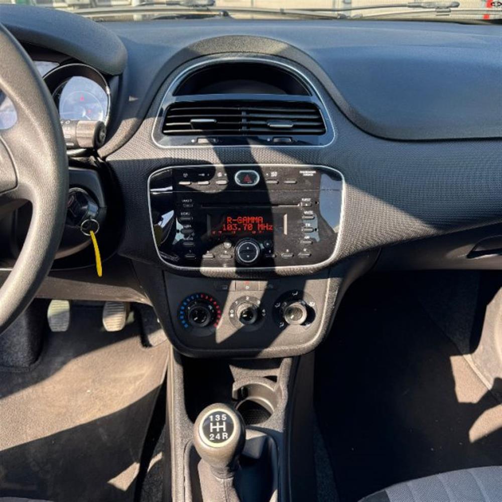 Punto Punto VAN 1.3 M-JET 5 PORT