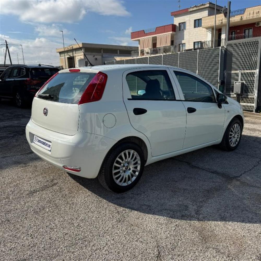 Punto Punto VAN 1.3 M-JET 5 PORT