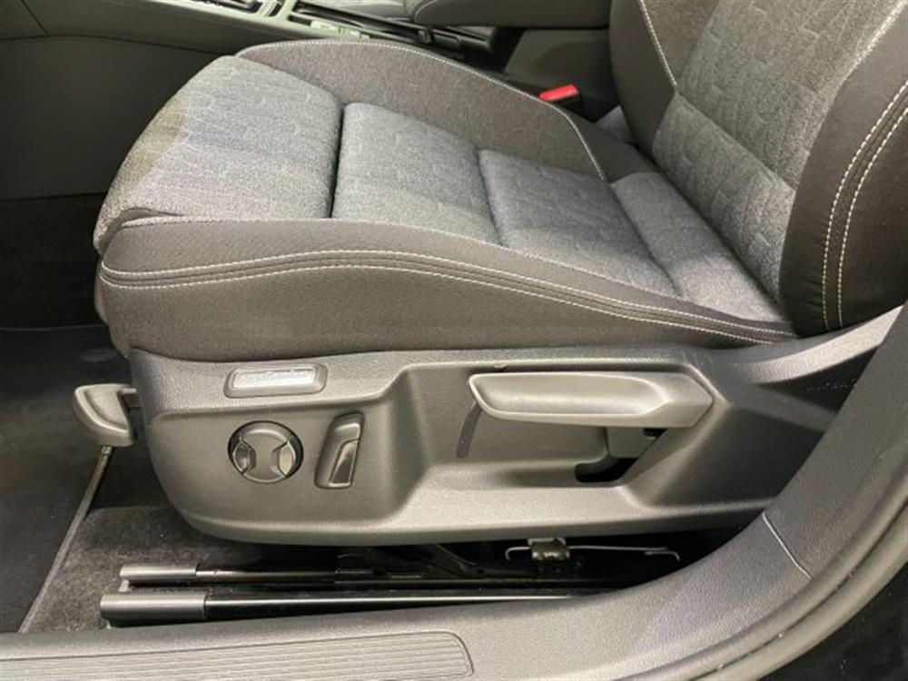 Passat Variant Passat Variant 2.0 TDI DSG Business