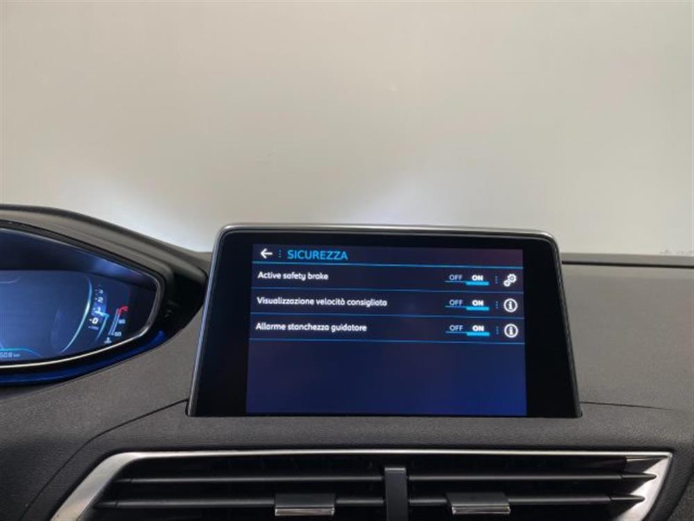 3008 3008 1.5 BlueHDi EAT8 All