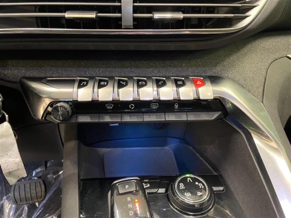 3008 3008 1.5 BlueHDi EAT8 All