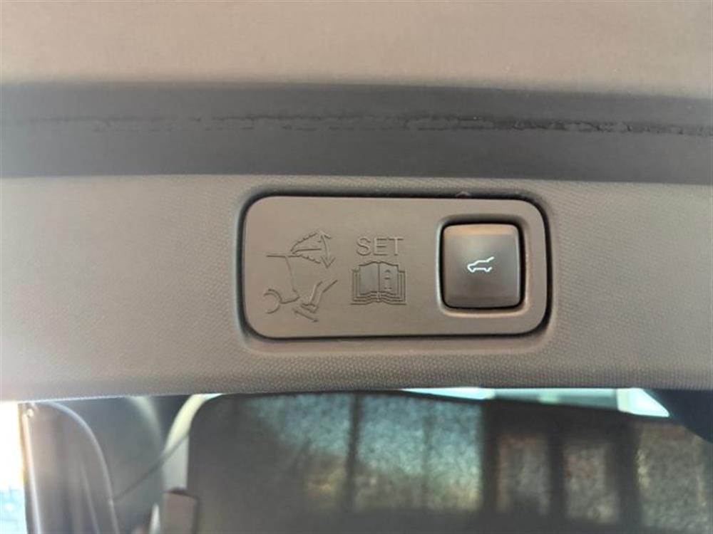 Mustang Mach-E Mustang Mach-E AWD STD RANGE 72KWH/